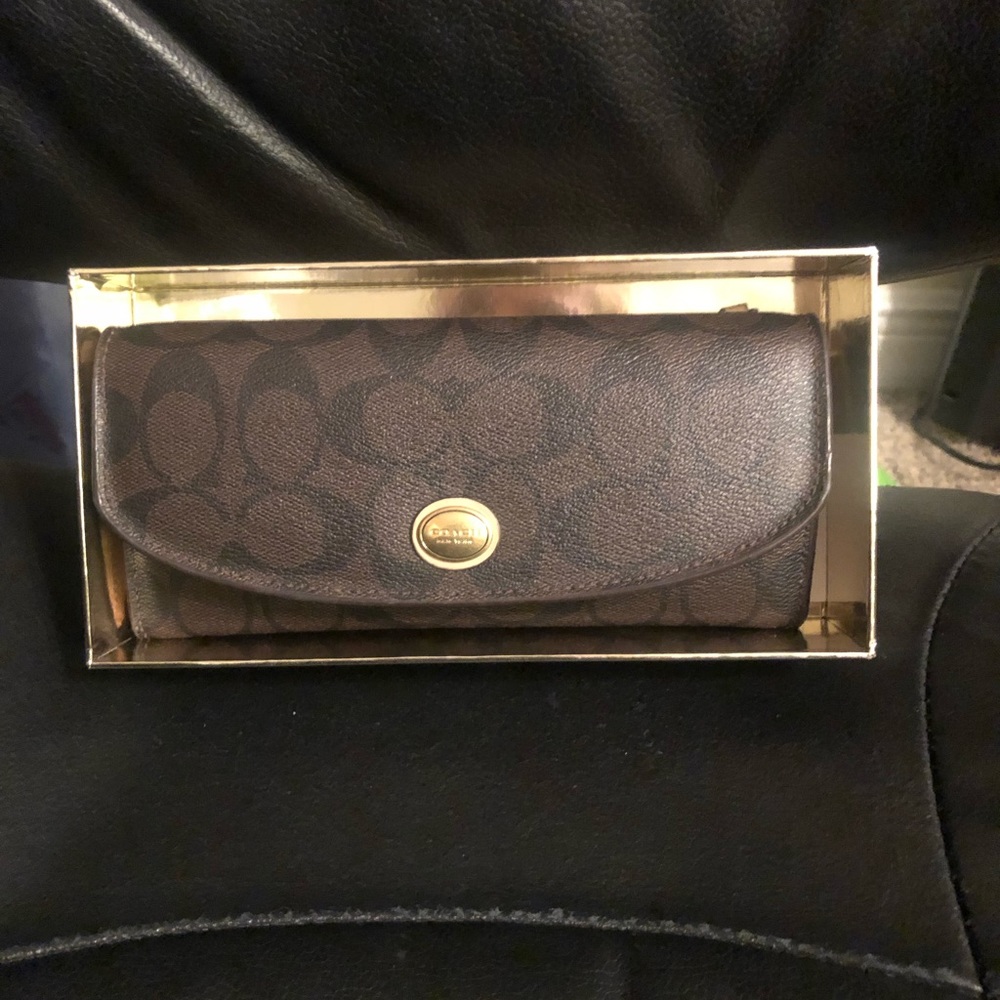 Coach wallet